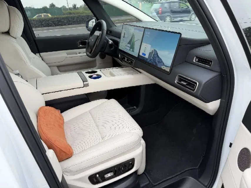 Li 2025 MEGA Home Family Special Edition Automatic 7