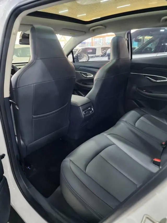 ChangAn 2020 UNI-T 1.5T Flagship Automatic Gear 5