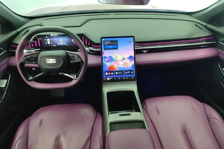 Geely Galaxy 2023 L6 1.5T 125km Starship Automatic Gear 5