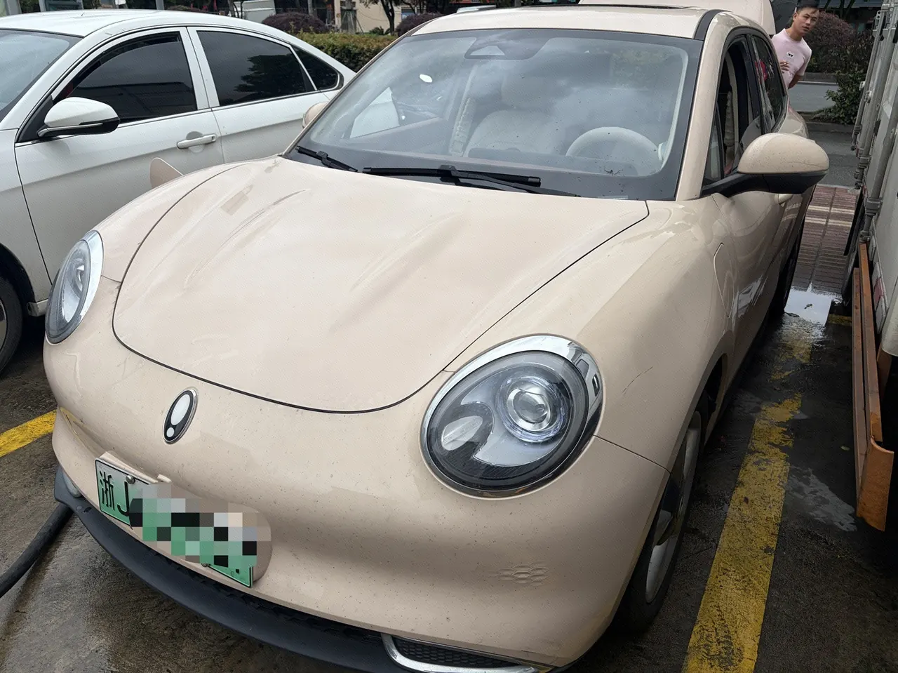 打开图片灯箱:Ora 2023 Good Cat 401km Standard Endurance Honorable Lithium Iron Phosphate Automatic Gear