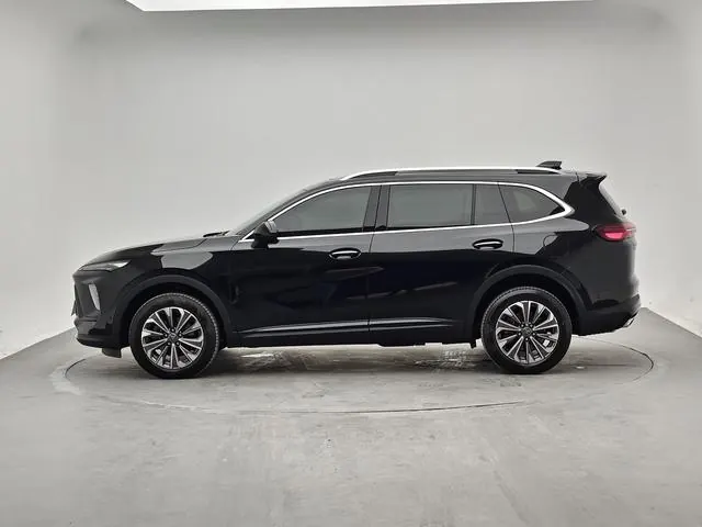 Buick 2025 Angkewei Plus 2.0T 28T 4-wheel drive platinum version automatic gear 3