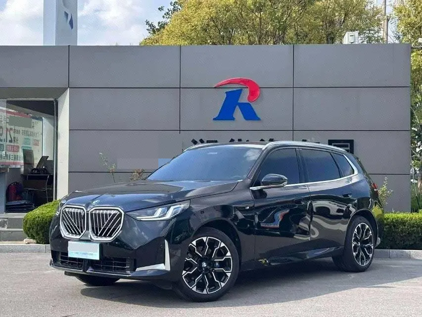 Open image lightbox: BMW 2025 X3 xDrive30L 2.0T exclusive M sports suit automatic gear