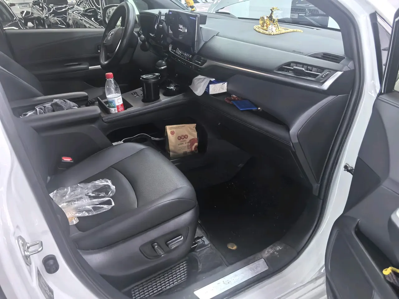 Toyota 2024 Grevia HYBRID 2.5 Stepless Premium PLUS 4WD Automatic Gear 7