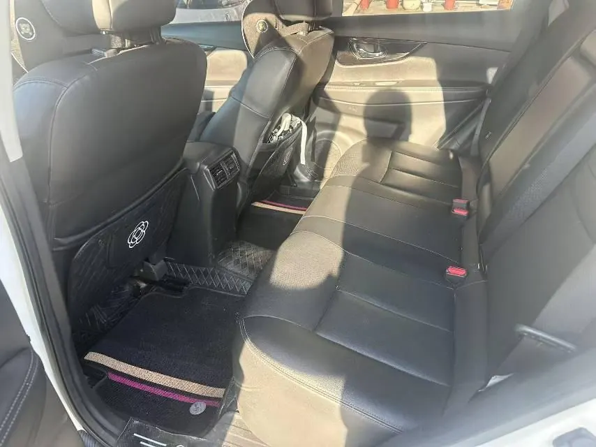 Nissan 2023 Qijun Glory 2.0 Stepless Two-Drive Smart Joint Premium Edition Automatic Gear 5