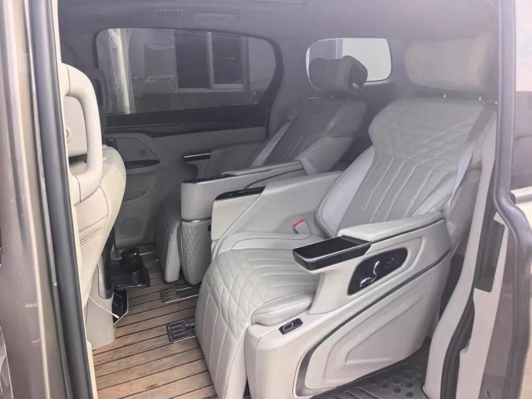 Buick 2021 GL8 ES Lu Zun 2.0T 653T Comfortable Automatic Gear 6