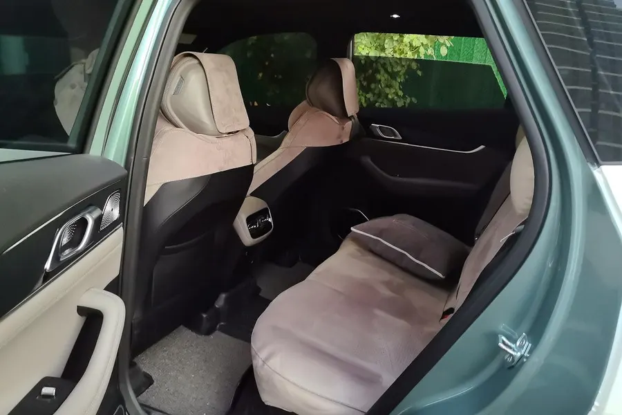 Geely 2025 Boyue L 1.5TD Splendid Automatic Gear 6