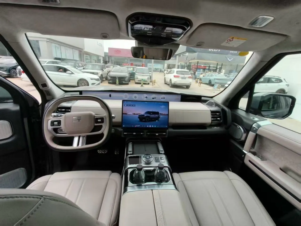 Vertical and horizontal 2025 G700 CDM-O 2.0T intelligent environment dry Kun version 5 automatic gear 5