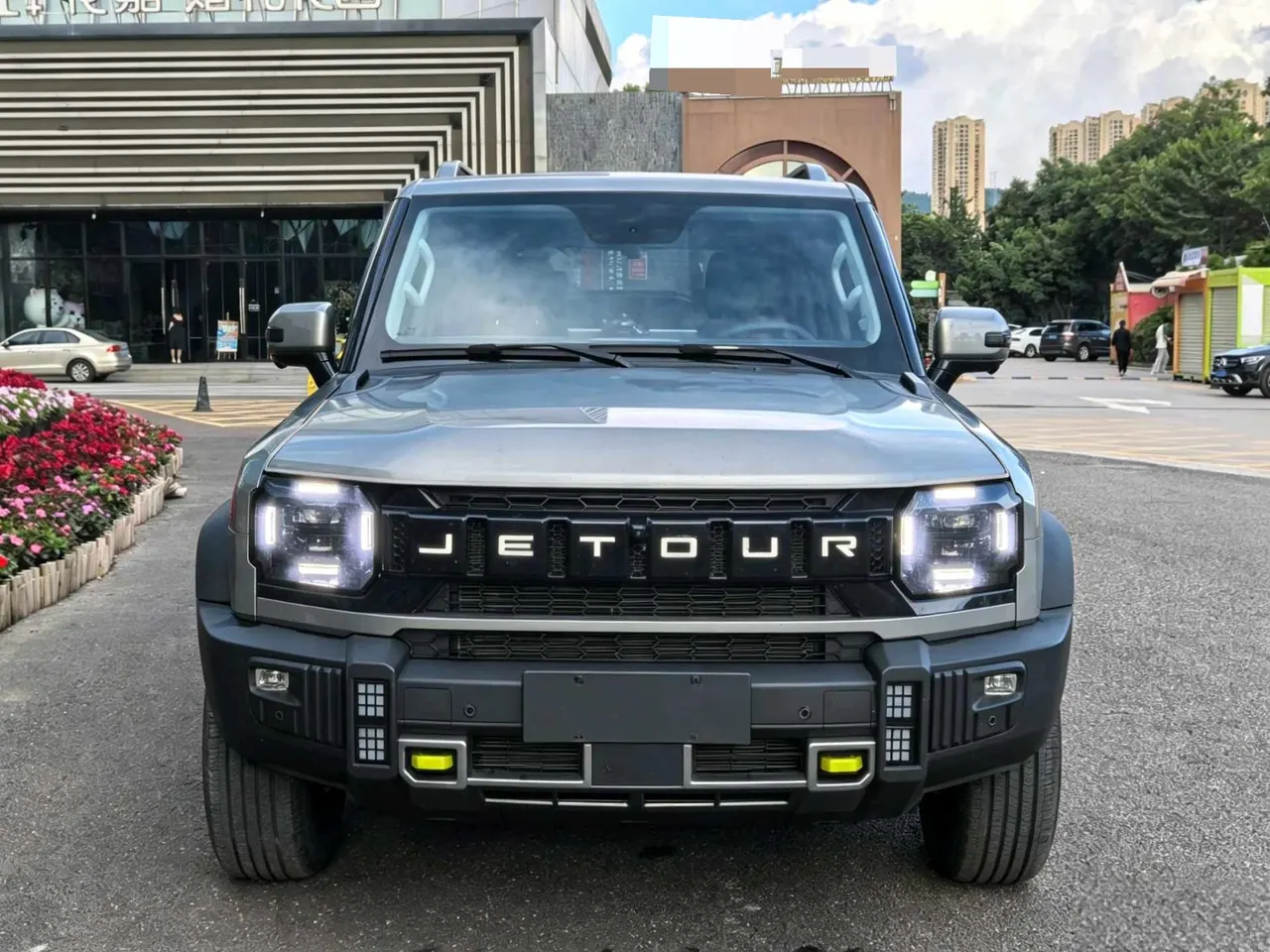 Jetour 2023 Travelers 1.5T Two-Drive Discovery PRO Automatic Gear 2