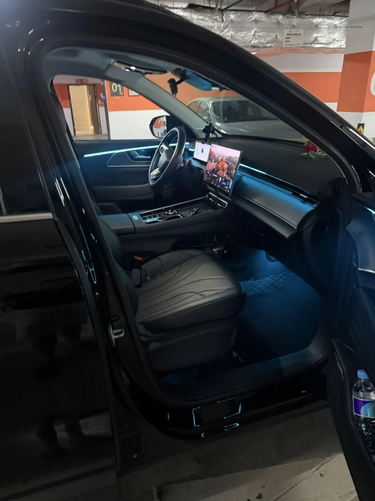 Chery 2025 Fengyun T9 C- DM 1.5T 120 Long Endurance Edition Honorable 5-seat Lithium Iron Phosphate Automatic Gear 3