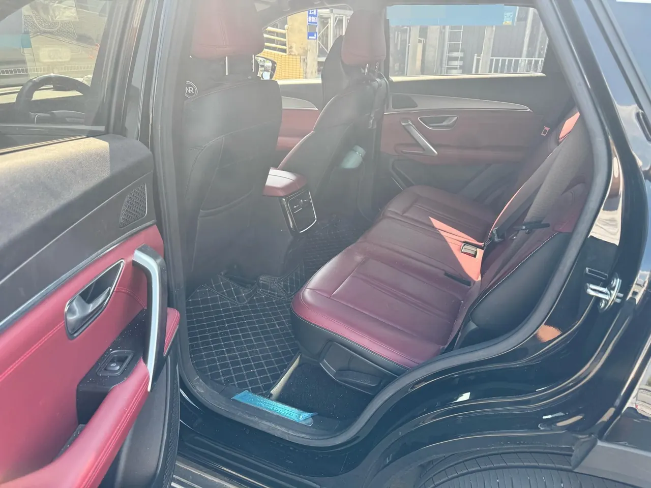 Jetour 2025 X70L 1.5TD Comfortable 7-seat Automatic 3