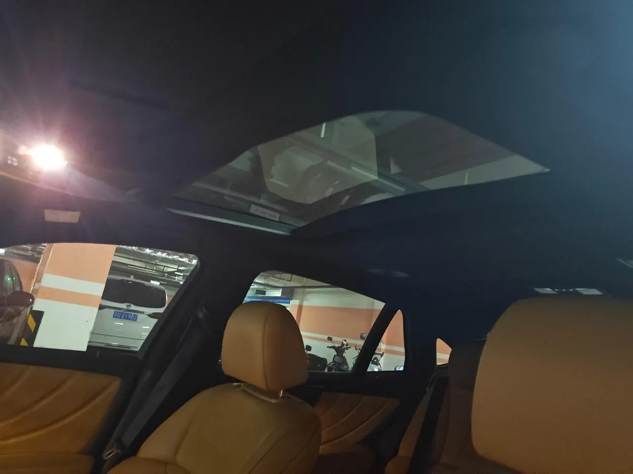 Lexus LS (Imported) 2021 LS500h 3.5 Stepless/Automatic Excellence Edition Automatic Gear 3