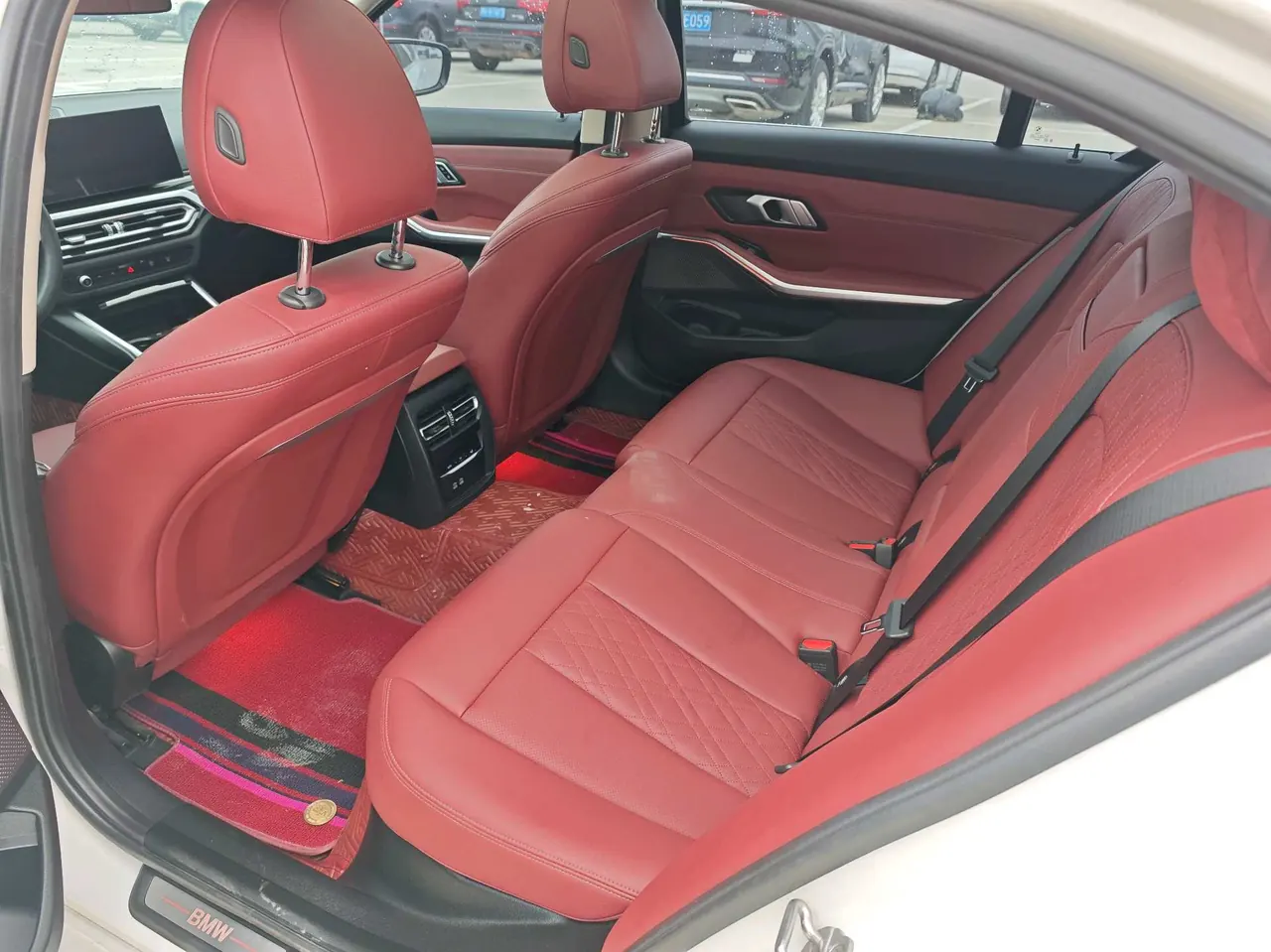 BMW 2025 i3 eDrive 35 L automatic gear 5