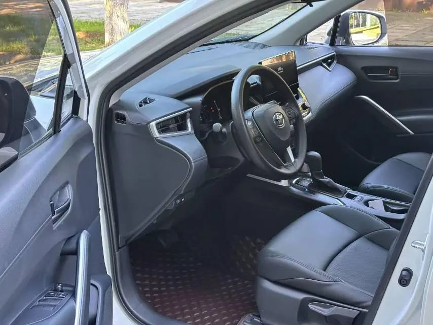 Toyota 2023 Front Landa 2.0 Stepless Leading Edition Automatic Gear 4