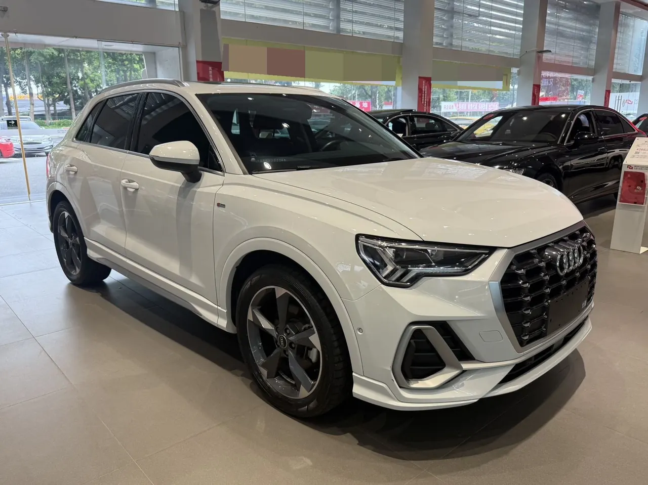 Audi 2023 Q3 1.4TFSI 35TFSI Fashion Dynamic Automatic 3