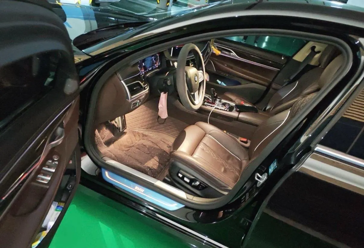 BMW 7 Series (Imported) 2021 730Li 2.0T Luxury Suit Automatic Gear 3
