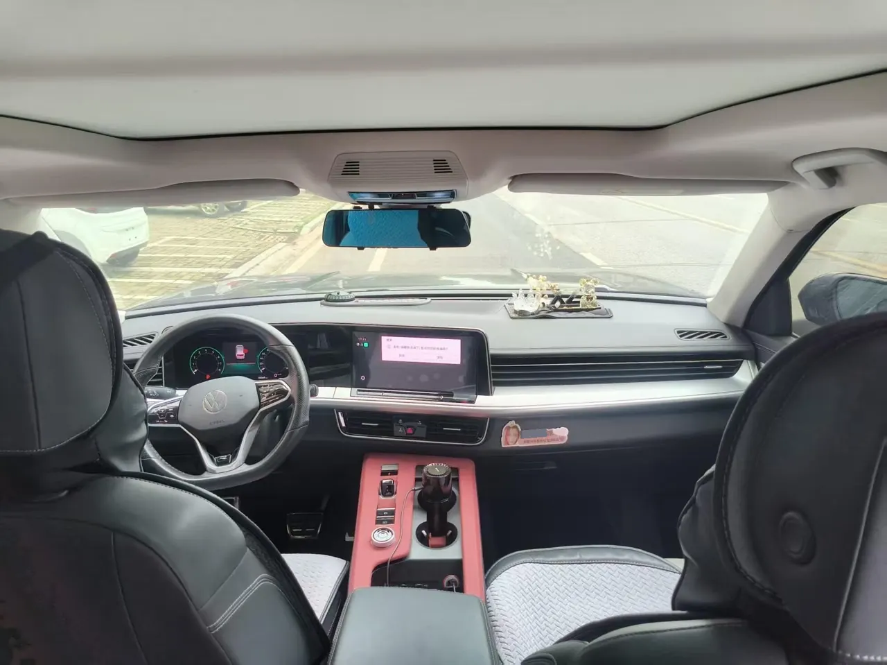 Volkswagen 2023 model tour R-Line 2.0TSI 380TSI four-wheel drive parade version automatic gear 6
