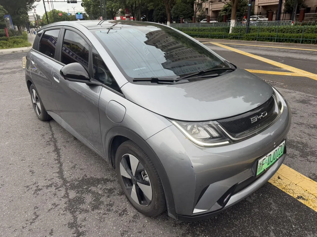 BYD 2023 Dolphin 420km Fashion Edition Automatic 2
