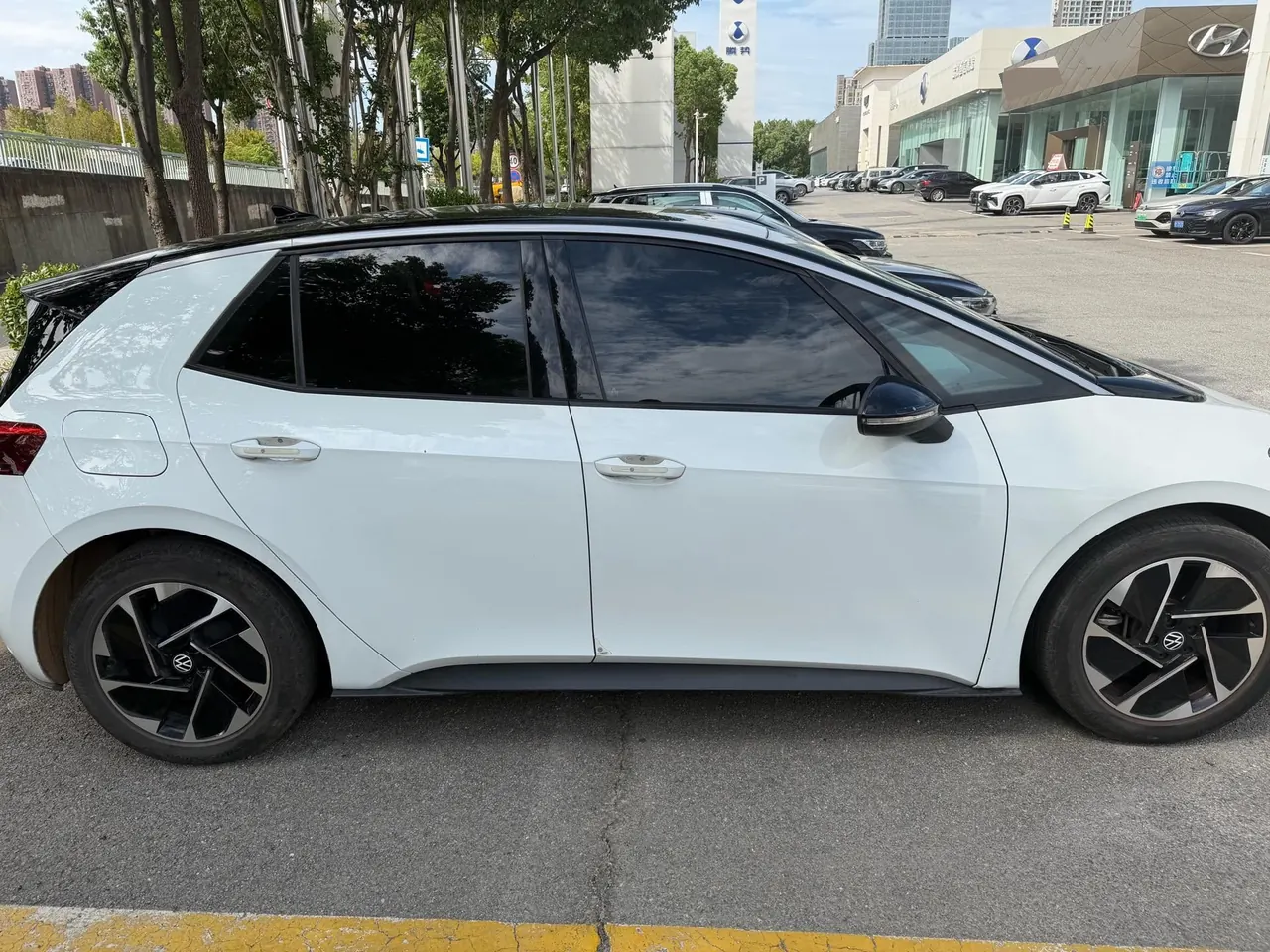 Volkswagen 2024 ID. 3 superior version of automatic transmission 4