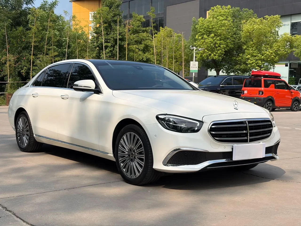 Mercedes Benz E Class 2021 E 300 L 2.0T Luxury Automatic Gear 3