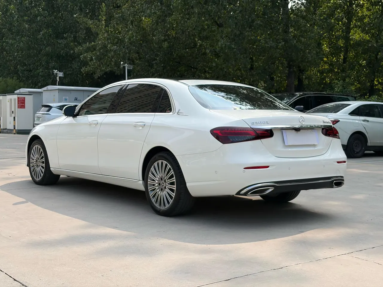 Mercedes Benz E Class 2021 E 300 L 2.0T Luxury Automatic Gear 9