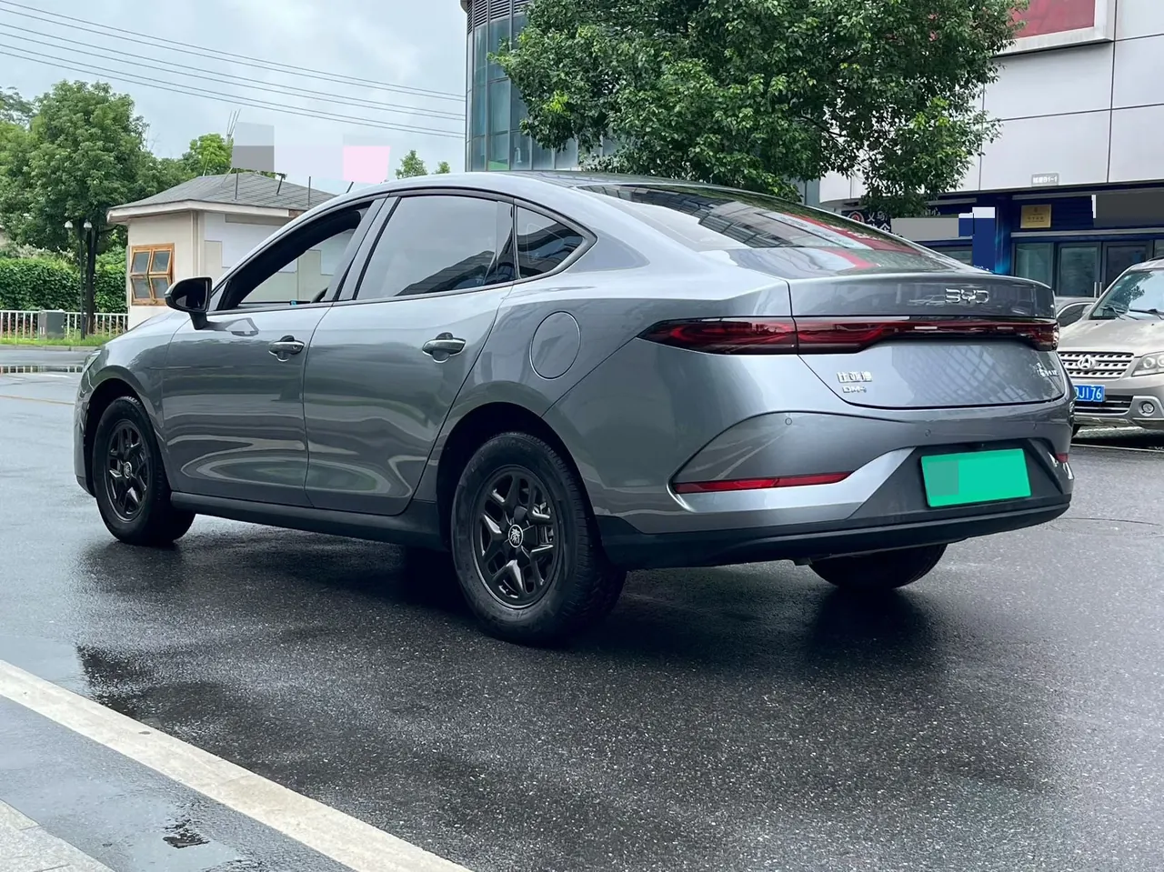 BYD 2025 Qin PLUS DM-i 1.5 stepless intelligent driving version 55KM leading automatic gear 9