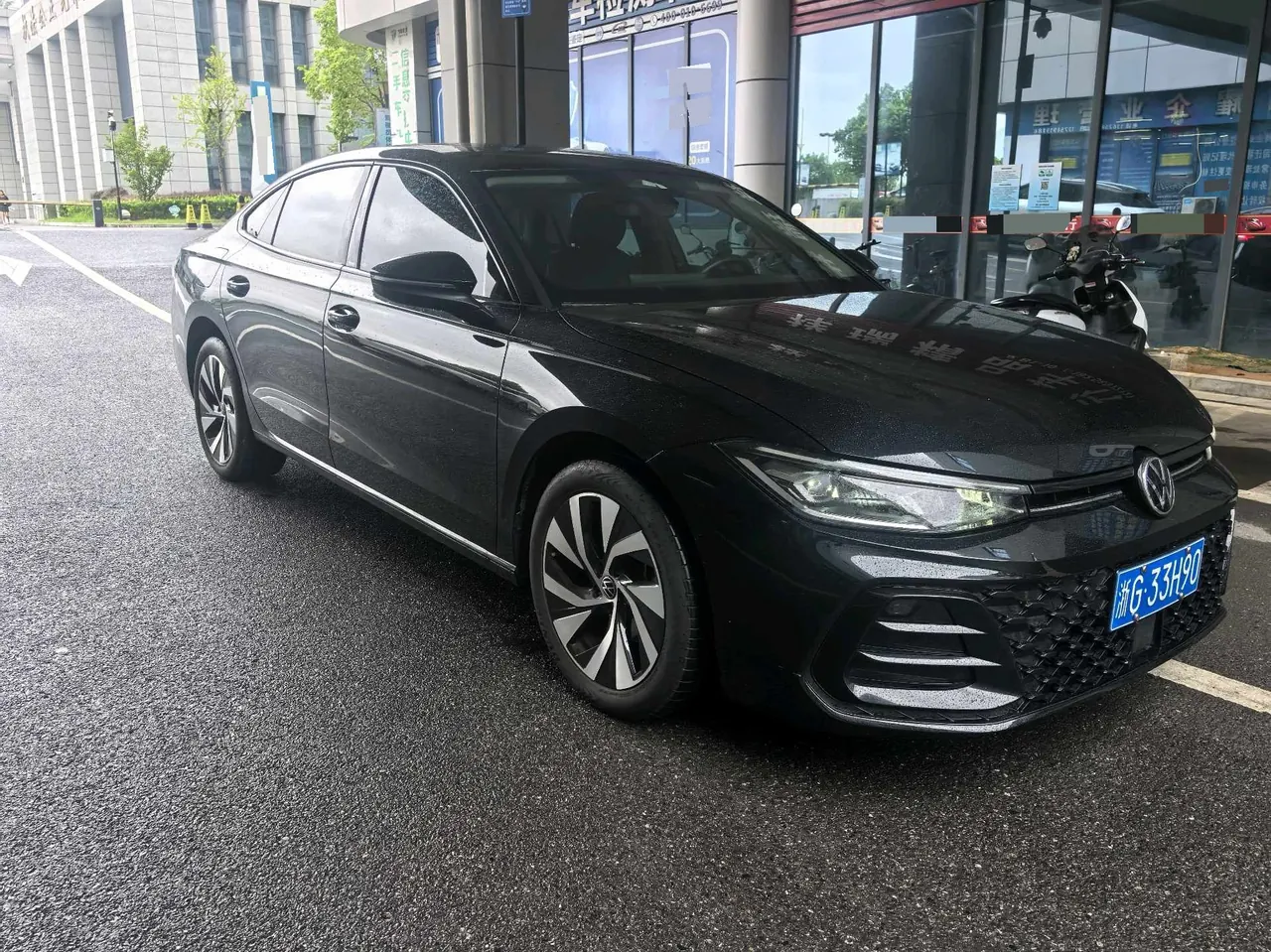 Volkswagen 2025 Passat Pro 2.0TSI 380TSI Long Yao Edition Automatic 3