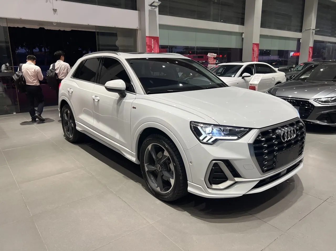 Audi 2023 Q3 1.4TFSI 35TFSI Fashion Dynamic Automatic 2
