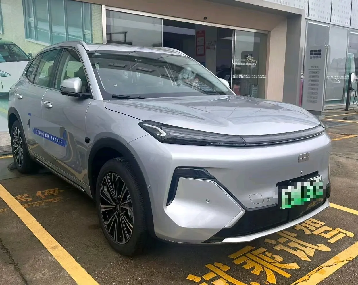 Geely Galaxy 2026 Starship 7 EM-i 1.5 135km Starship Edition Automatic Gear 3