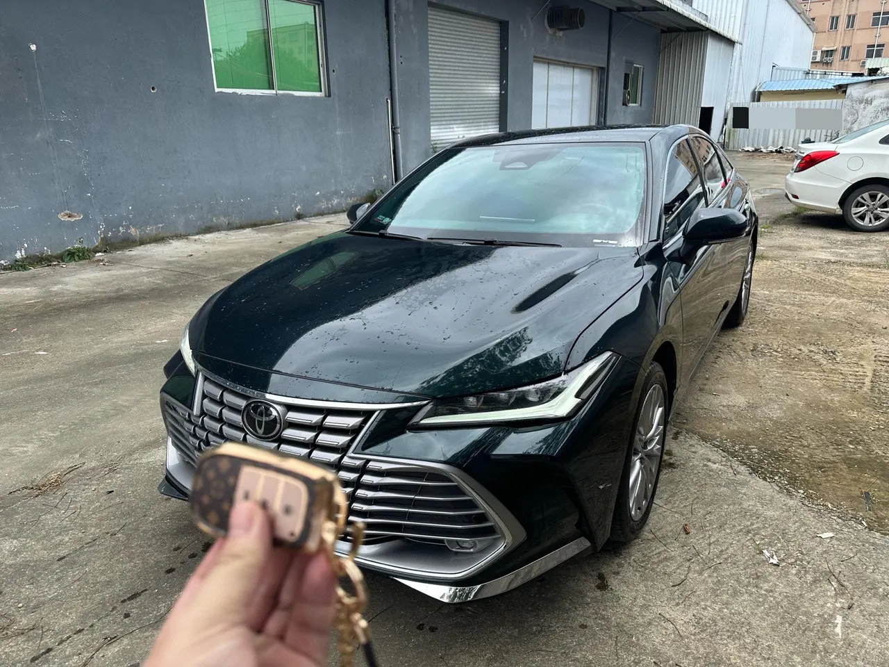Open image lightbox: Toyota 2024 Asian Dragon 2.0 Stepless Deluxe Edition Automatic Gear