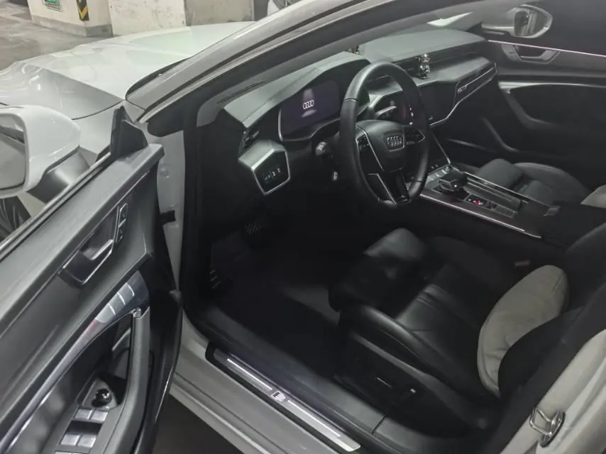 Audi A7 (Imported) 2023 A7 Sportback 2.0TFSI 45TFSI Automatic Gear Selection 6