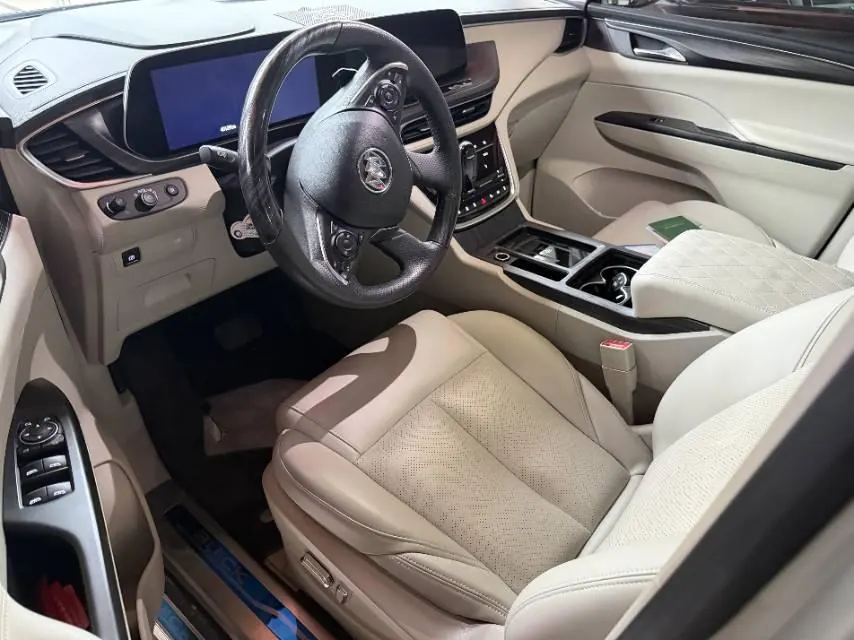 Buick 2023 GL8 ES Lu Zun 48V 2.0T 653T Comfortable Automatic Gear 2