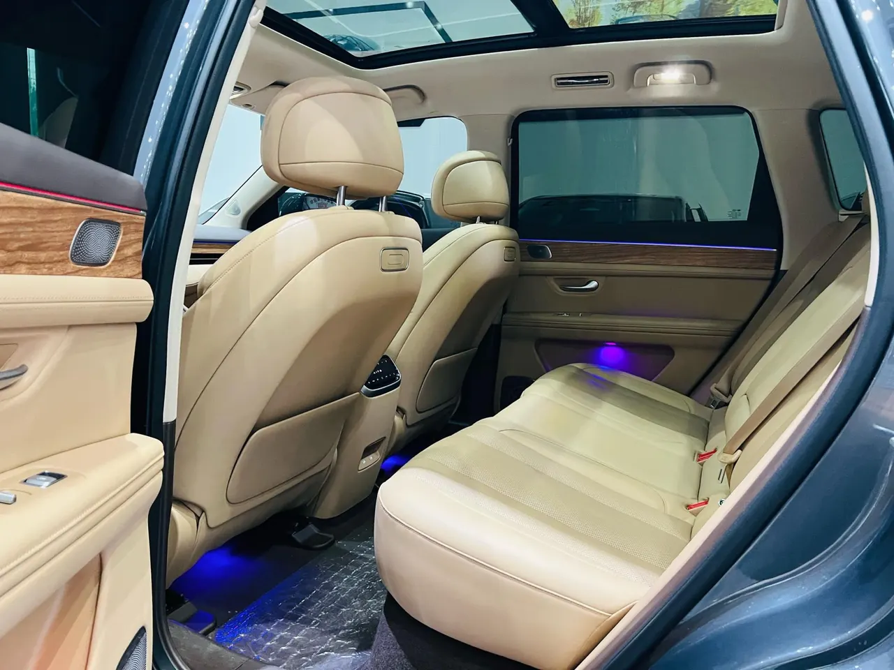 AITO 2024 AITO M 350.00g Drive Plus Edition 5-seat Automatic Gear 5