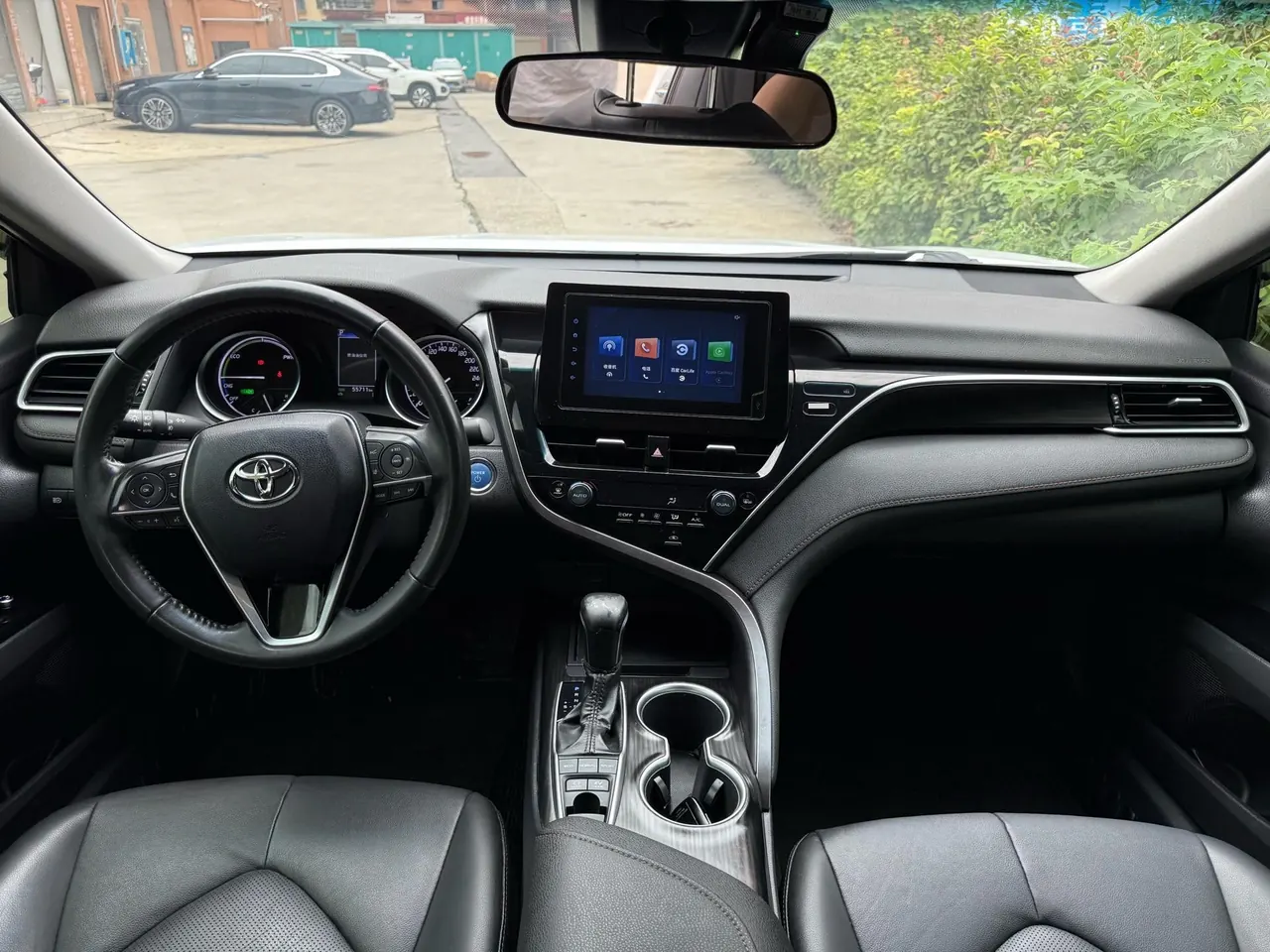 Toyota 2023 Camry Dual Engine 2.5HGVP Stepless Leading Edition Automatic Gear 5