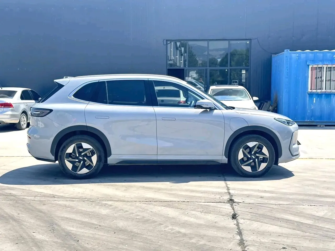 Geely Galaxy 2024 E 5 530km Discovery Edition Automatic Gear 4