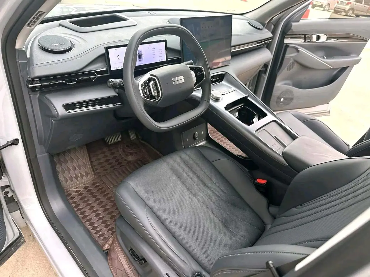 Geely Galaxy 2024 E 5 530km Discovery Edition Automatic Gear 8