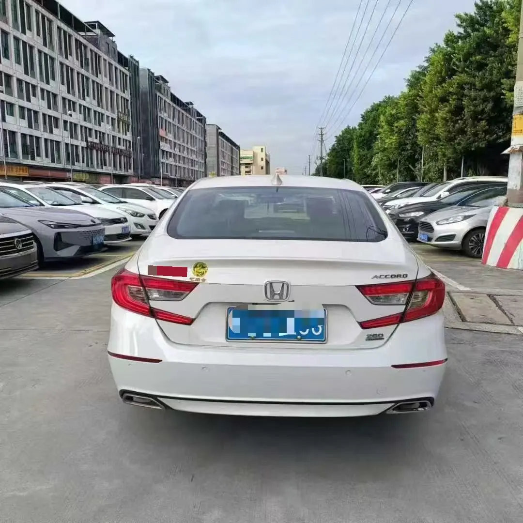Honda 2021 10th Generation Accord 1.5T Stepless 260TURBO Luxury Star Limited Edition Automatic Gear 5