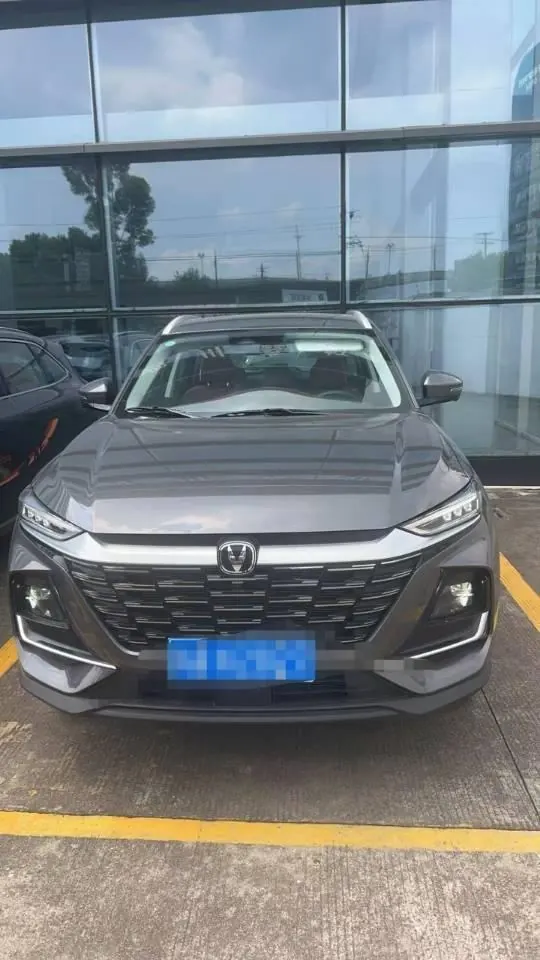 ChangAn 2026 CS75 PRO 1.5T exclusive 7-seat automatic gear 3