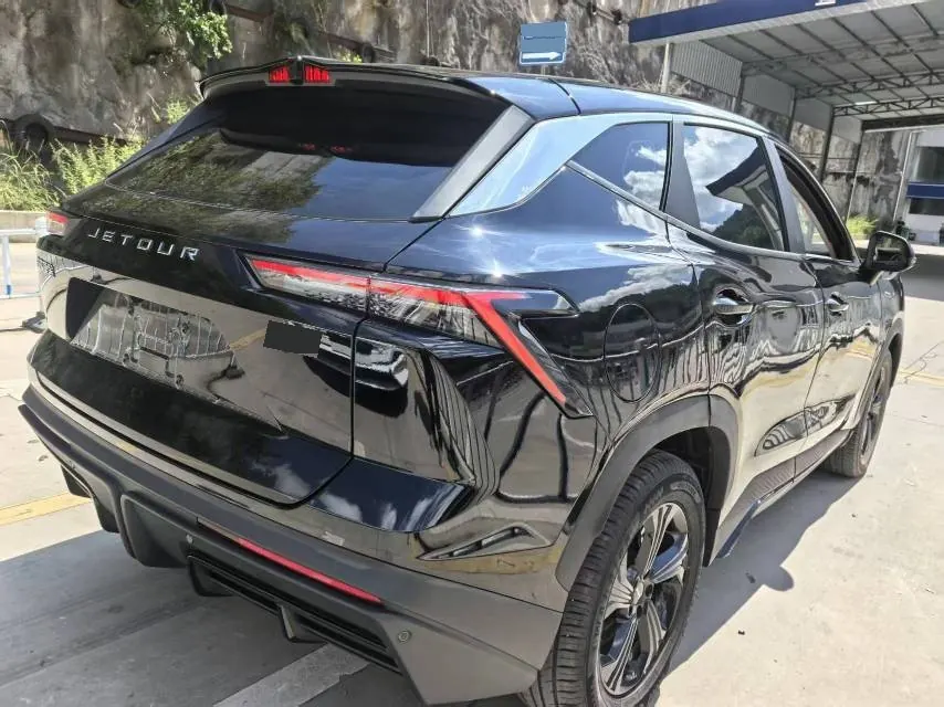 Jetour 2026 Dasheng 1.5T Youth Edition Deluxe Edition Automatic Gear 4