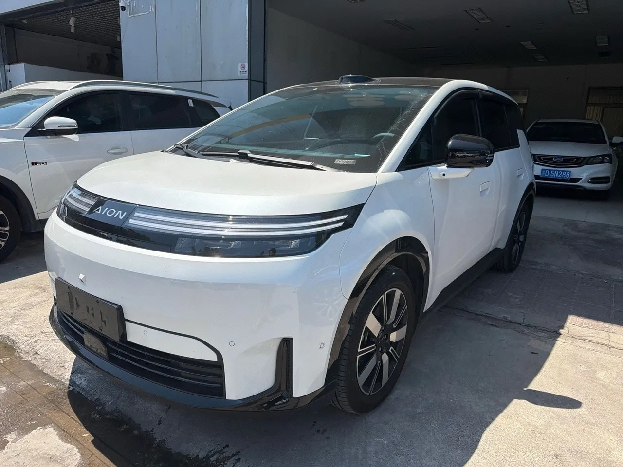 GAC Aion 2026 AION N 60 610 Laser Radar Ultra Automatic - View 1