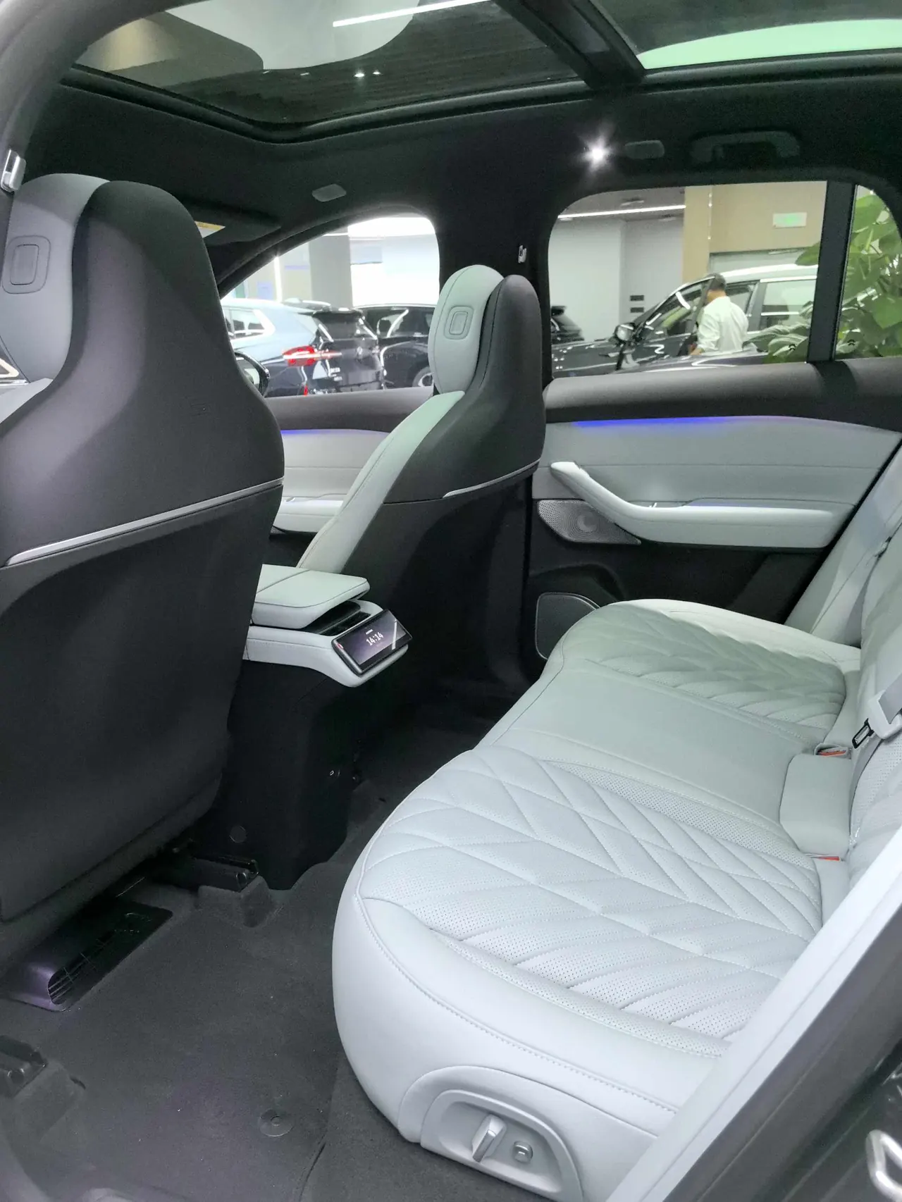 NIO 2026 ES 6 100kWh automatic gear 4