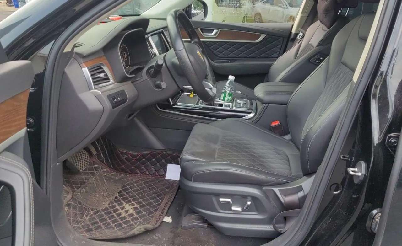 HongQi 2021 HS7 3.0T 4-wheel drive smart flag-sharing version automatic gear 3