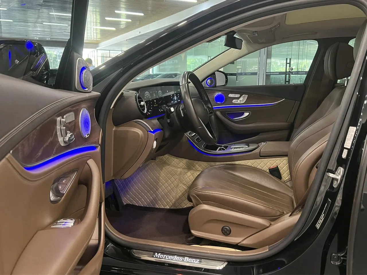 Mercedes Benz E Class 2021 E 300 L 2.0T Luxury (Modified) Automatic Gear 7