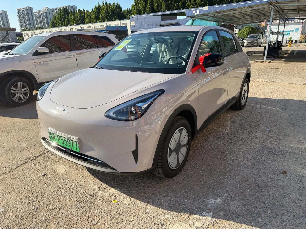 Open image lightbox: Geely 2026 star willing 410km yearning version of automatic gear