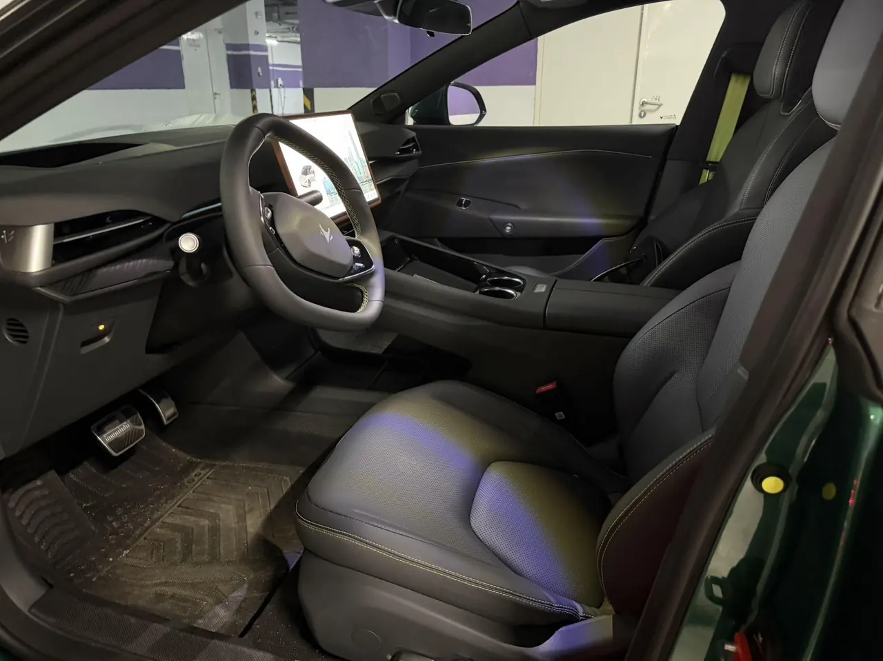 ARCFOX 2026 α S 5 720 yuan Shenxing Edition 200kW Automatic Gear 4