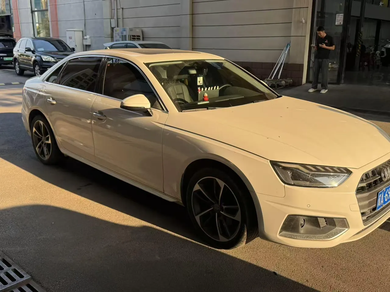 Audi 2020 A4L 2.0TFSI 40TFSI Deluxe Dynamic Automatic 6