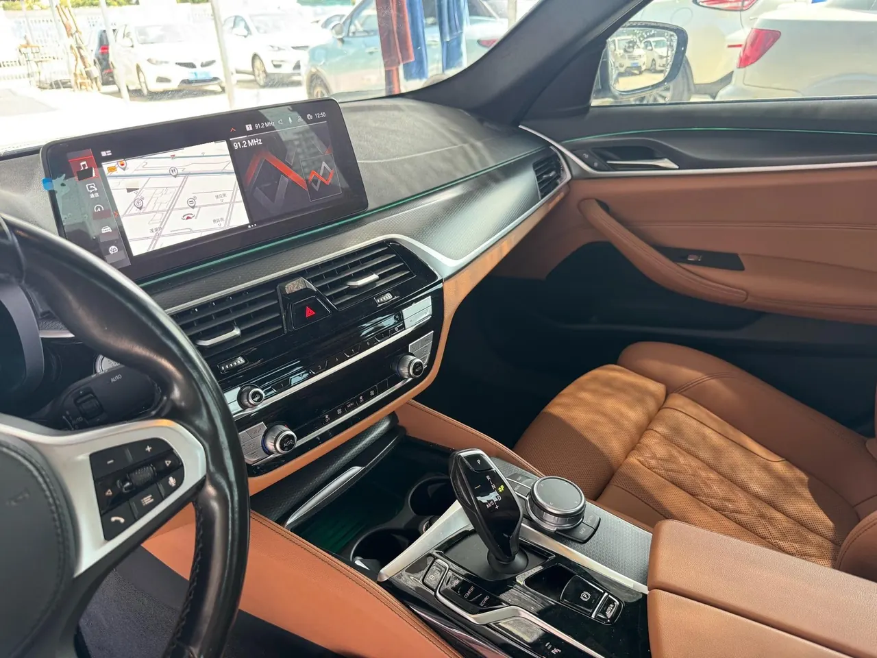 BMW 5 Series (Imported) 2021 525i 2.0T M Sports Suit Automatic Gear 10
