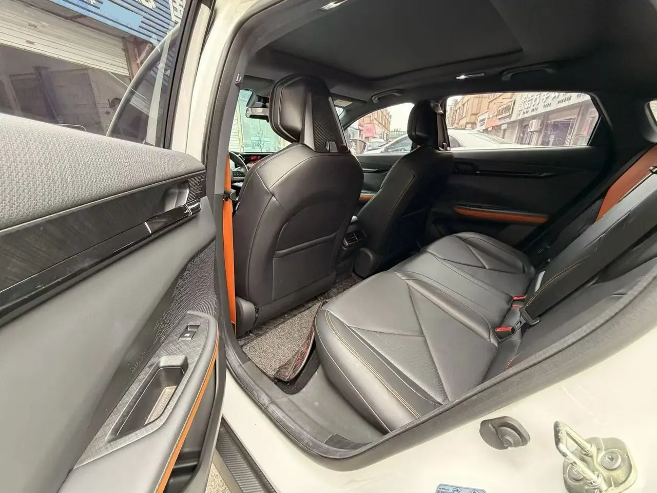ChangAn 2022 UNI-V 1.5T honorable automatic gear 6