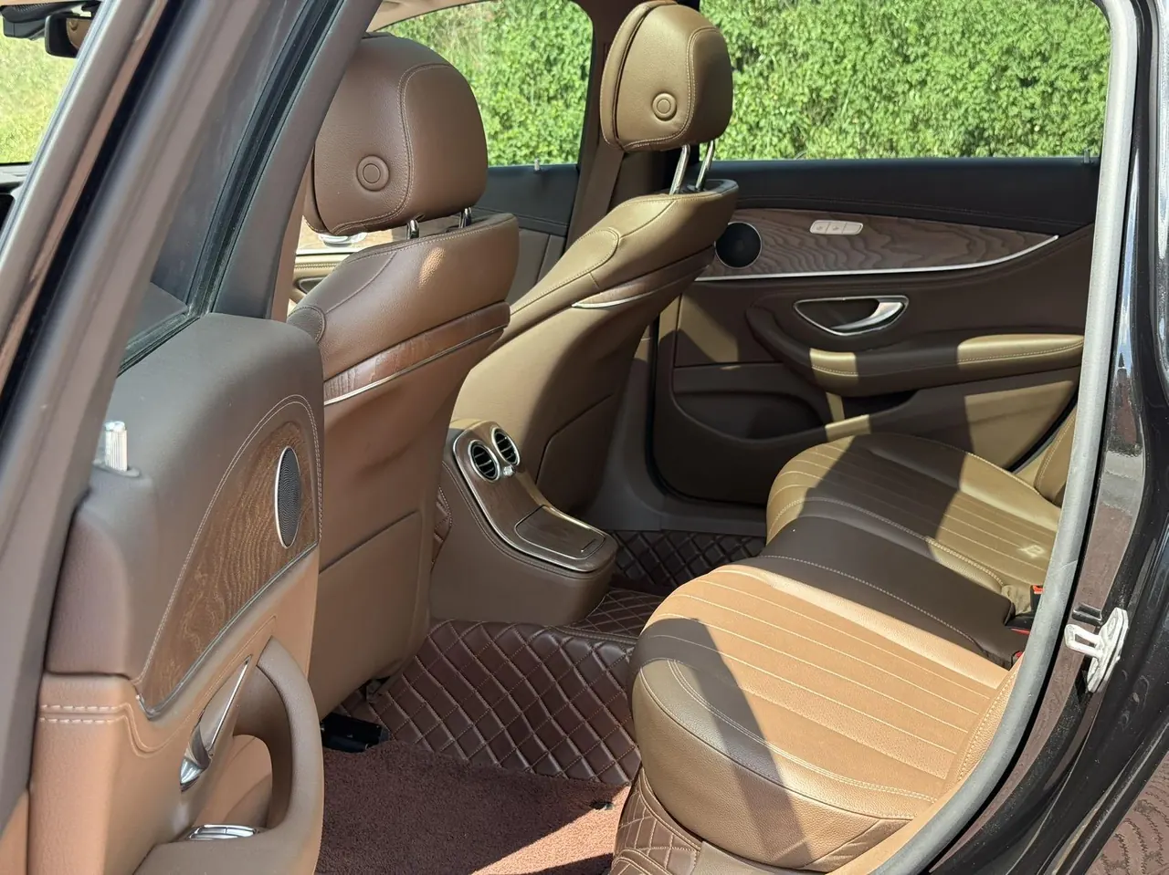 Mercedes Benz E-Class 2021 E 300 L 2.0T Fashion Automatic Gear 3