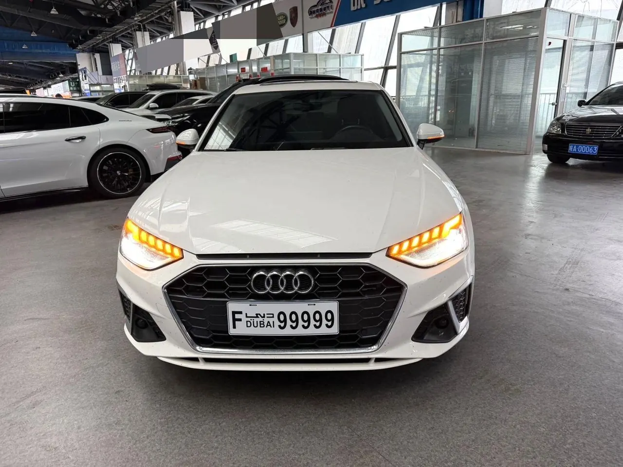 Audi 2023 A4L 2.0TFSI 40TFSI Fashion Dynamic Automatic 2