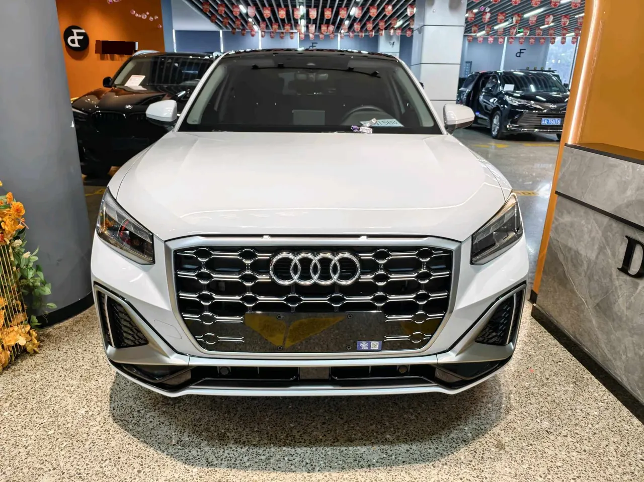 Audi 2023 Q2L 1.5TFSI 35TFSI Fashion Elegant Automatic 2
